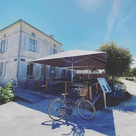 Napoleon Hotel Île dʼAix